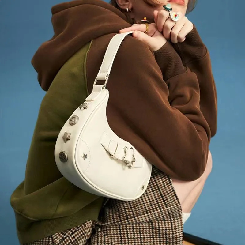 Vintage Star Handbags for Women Fashion Hobos Shoulder Underarm Bag Ladies Crescentshaped Pu Leather Armpit Purses Y2k Cool 240814