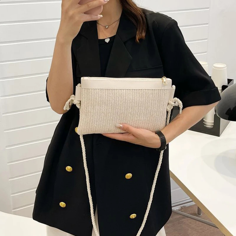 Fashion Woven Straw Bag Handmade Rattan Crossbody Handbags Knit Summer Beach Small Purse Women Shoulder Messenger Bags 240814