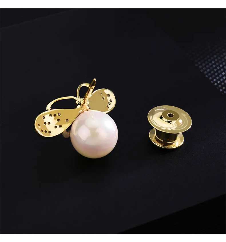 SUYU Zircon Scarf Button Chest Flower Fashionable Elegant and Simple Pin Jewelry Little Bee Brooch Button W240815