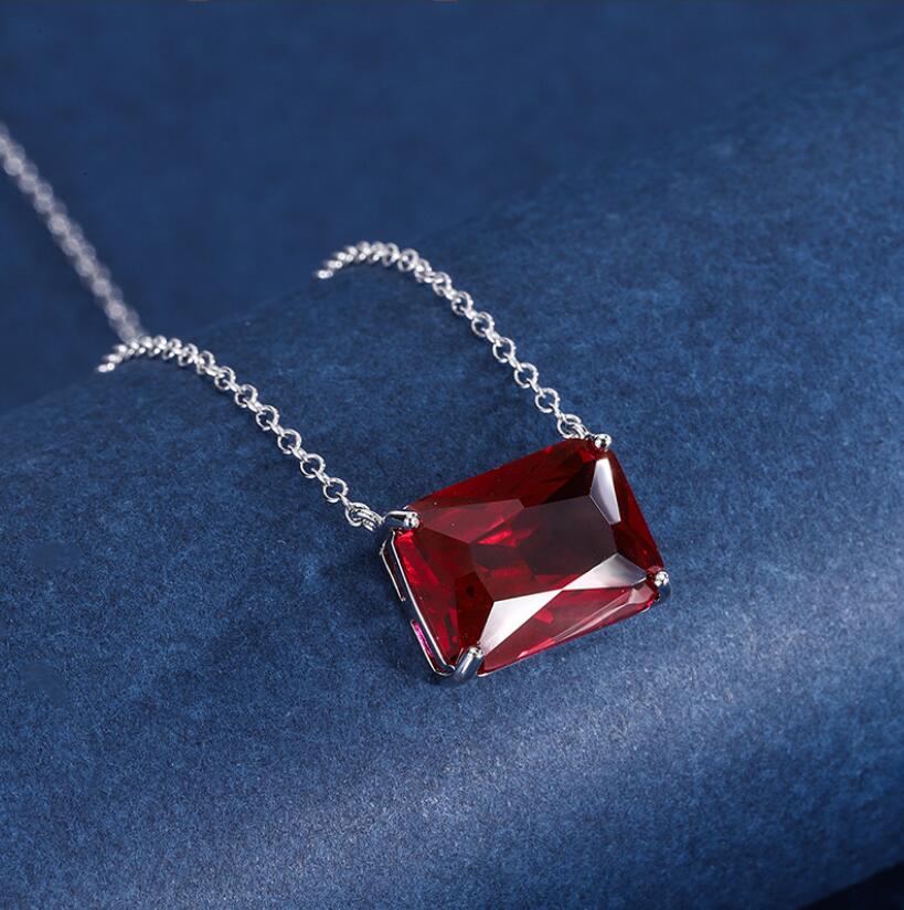 Choucong Ins Top Sell Laddies Jewellery Square Pendant Solitaire 925 Sterling Silver Princess Cut Emerald Party Fashion Women Beach Clavicle Necklace 