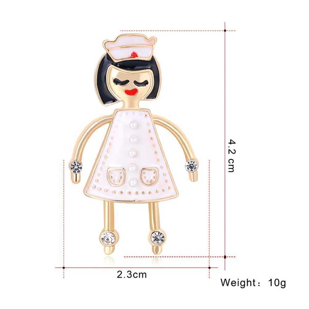 Exquisite chest decoration fashionable gift womens chest creative chest European and American cartoon W240815