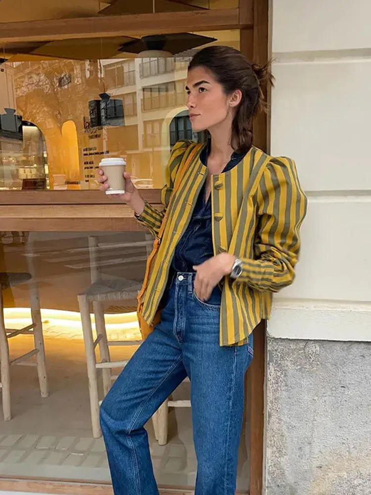 Elegant Striped Puff Sleeve Coat For Women Single Breasted O-neck Female Shirt Jacket Spring Fashion Office Lady Streetwear 240815
