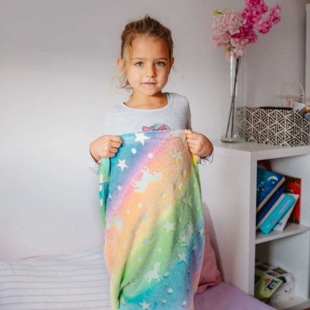 Flannel Mermaid Sleeping Bag Cute Rainbow Glowing In The Dark Mermaid Blanket Soft Cozy Universal Mermaid Tail Mermaid Blanket Y240815