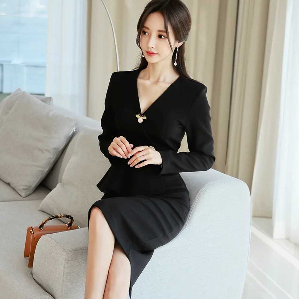 SUYU Zircon Scarf Button Chest Flower Fashionable Elegant and Simple Pin Jewelry Little Bee Brooch Button W240815
