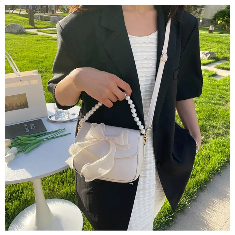 Black Ladies Shoulder Bag Korean BowKnot Fashion TopHandle Women Canvas Large Armpit 2024 Handbags 240815ZYl