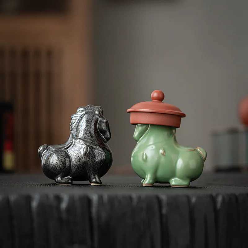 Ru Kiln Ceramic Green Horse Tea Pet Tea OrnamentsXJ240814