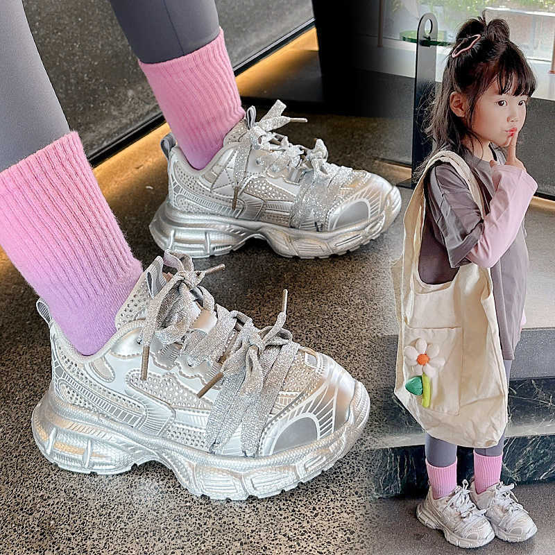 Sneakers 2024 mesh breathable mens and womens shoes sports shoes spring and autumn fashion dad shoes lightweight soft soled running shoes student shoe