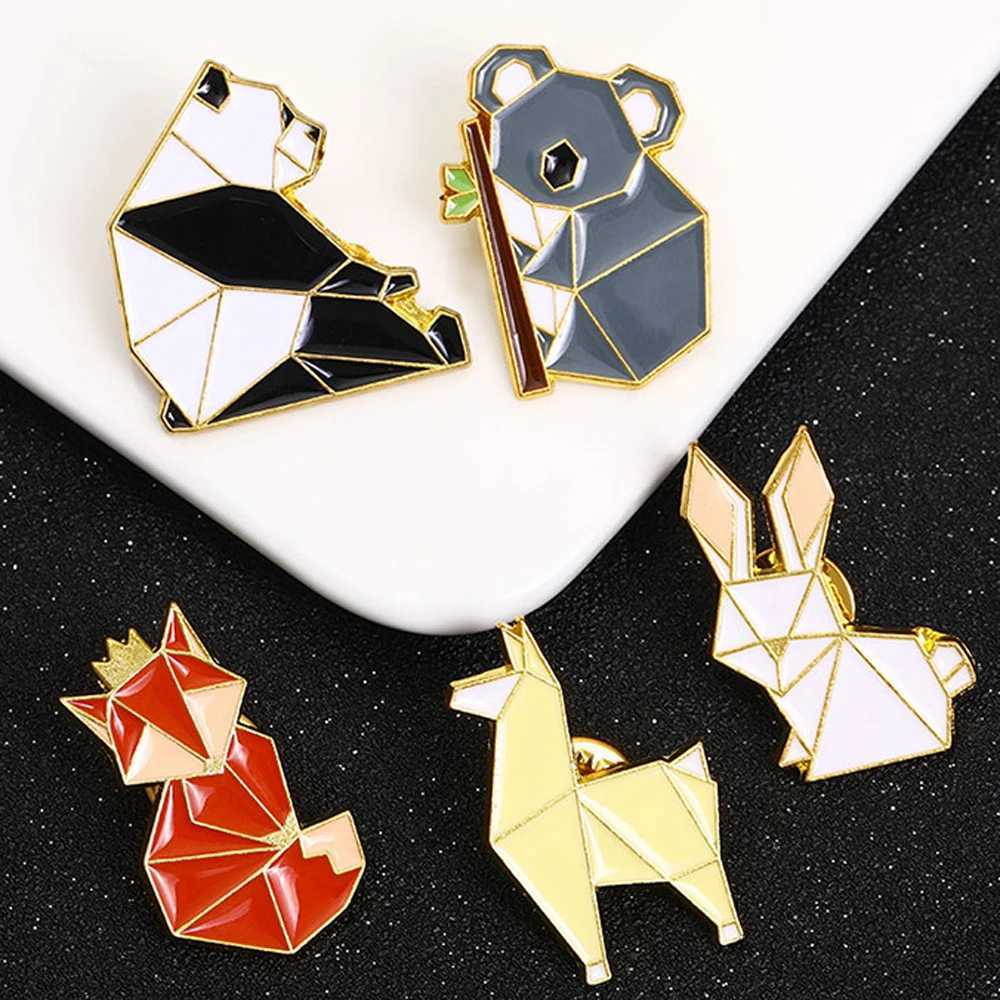Cute animal chest womens fashionable enamel acrylic fox rabbit panda alpaca koala small badge cartoon pin brooch decoration W240815