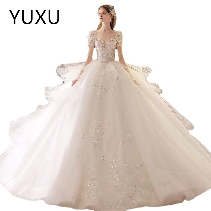 new Gorgeous Ball Gown wed Dresses short sleeves Sequins Beads Lace bride Chapel Train Sheer Back Sexy Bridal Gowns Sweep Train Sheer Bateau Sequined 