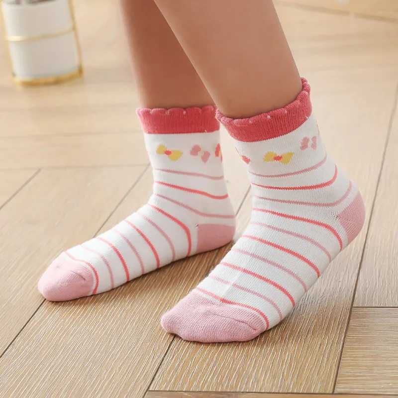 5 pairs/batch of childrens soft cotton socks for boys and girls cute cartoon style for teenagers fashionable and warm 1-12 autumn and winter new child