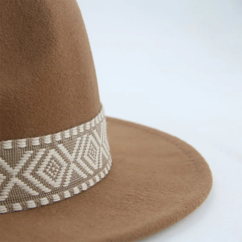 Panama Hat Western Cowboy Hats for Women Solid Big Brim Casual Fedoras Men Women Camel Black White Felted Hat Sombreros Gorras 240812