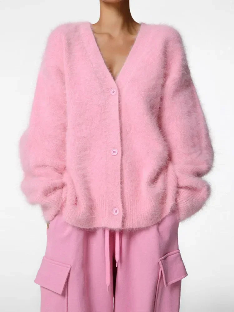 Knitted autumn and winter womens commuting loose jacket sweet thick cashmere wool cardigan chic single chest long sleeved sweater 240814