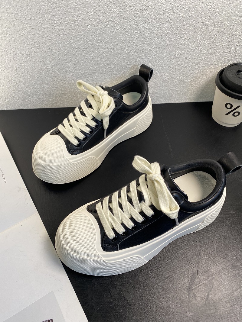 Women Shoes Trendy Casual Shoes Thick Sole Round Toe Lace Up Versatile Free shipping