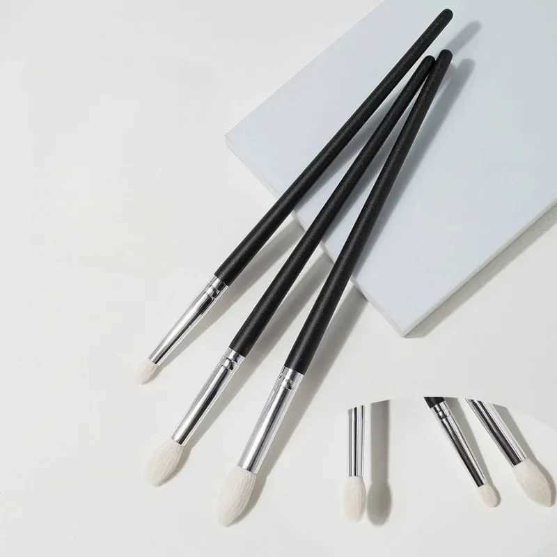 One goat hair cone cream mixing brush eye shadow makeup kit Maquiagem stain eye shadow makeup brush W240814