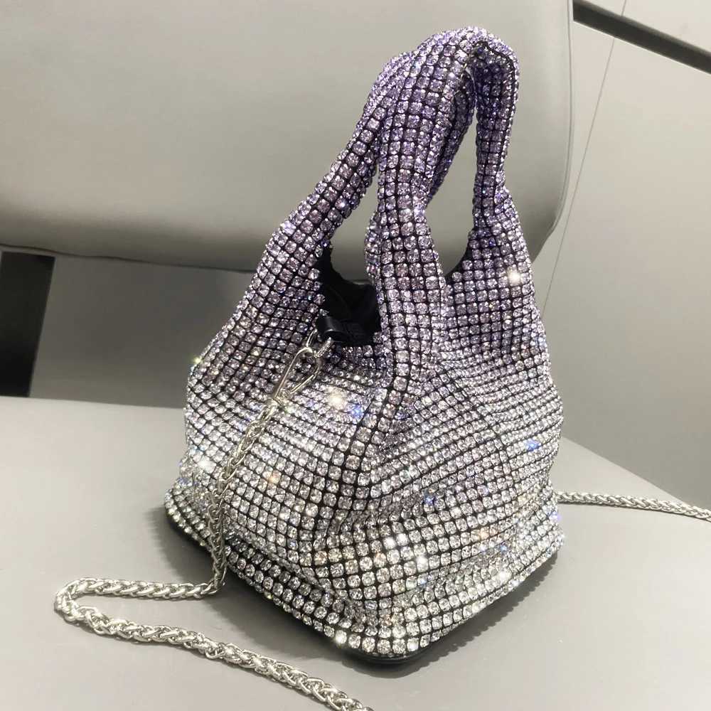 New Arrival Handle Rhinestones Evening Clutch Bag Purses And Handbag Luxury Designer Hobo Shoulder Bag Shiny Crystal Clutch Purse Bucket Bag T250227