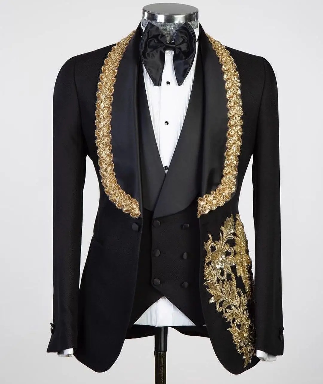 Gorgeous Men's Wedding Suit Shawl Lapel Tailored Blazers Sequins Appliques Groom Jacket for Men One Button 2 Pieces Set Warm Custom Made Coat(Pan