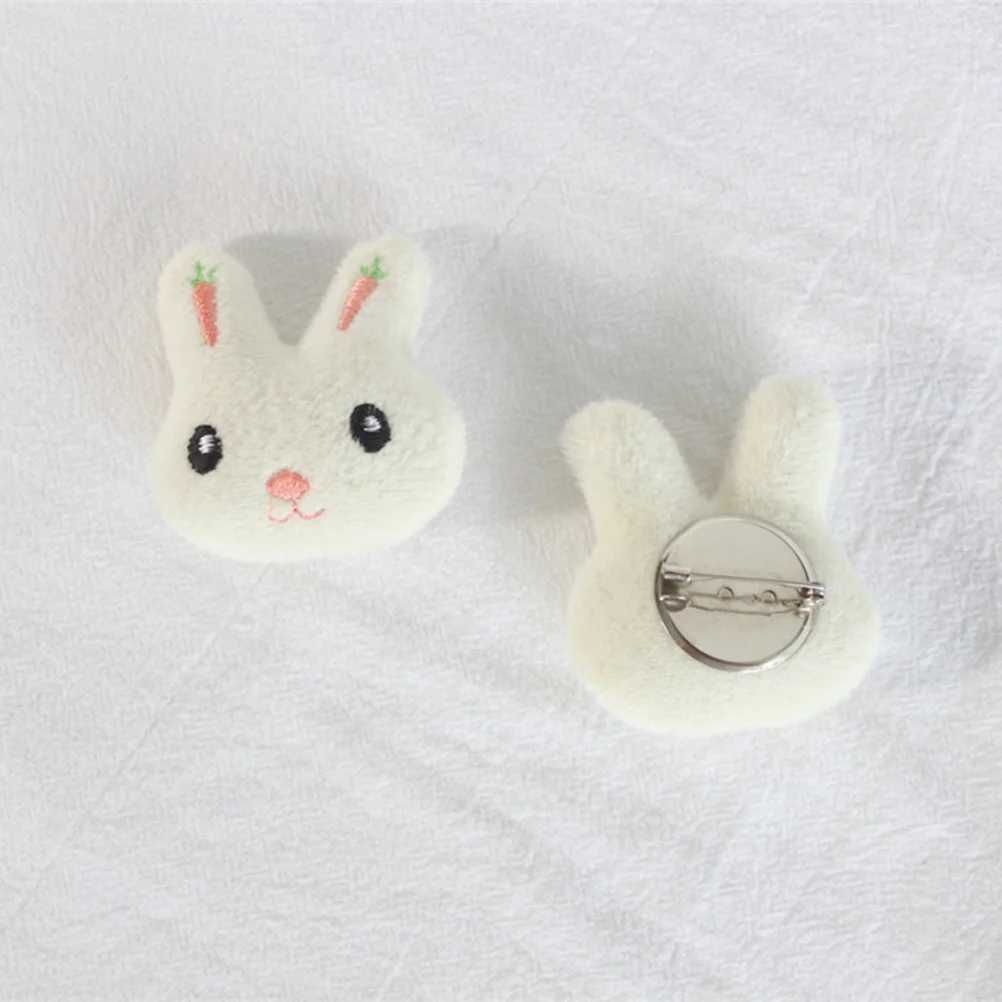 12 Carrot Rabbit Breasts Easter Chest Cartoon Gifts Plush Clothing Props Metal Decoration Childrens Rabbit Design Breasts W240815