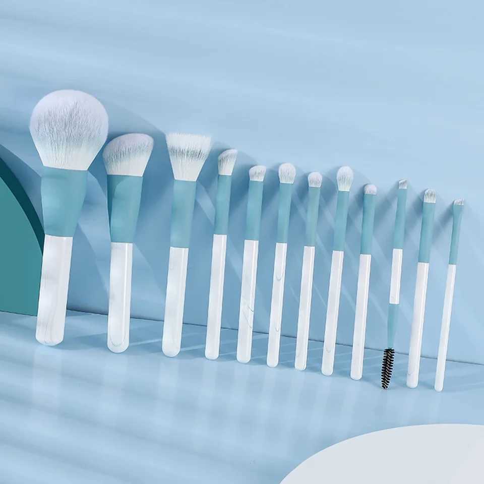 Makeup brush set 12 pieces of blue concealer brush powder blusher powder brush eye shadow basic brush cosmetics beauty tools W240814