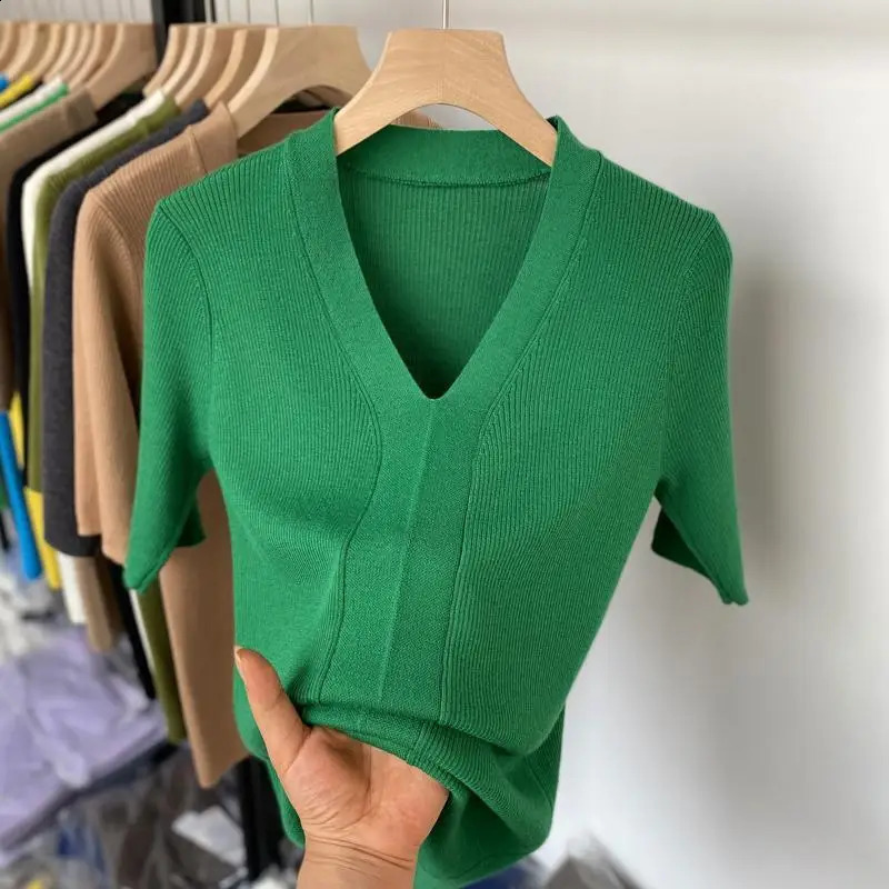 Vneck ultrathin ice silk Tshirt summer solid color matching simple casual top fashionable and elegant womens clothing 240814
