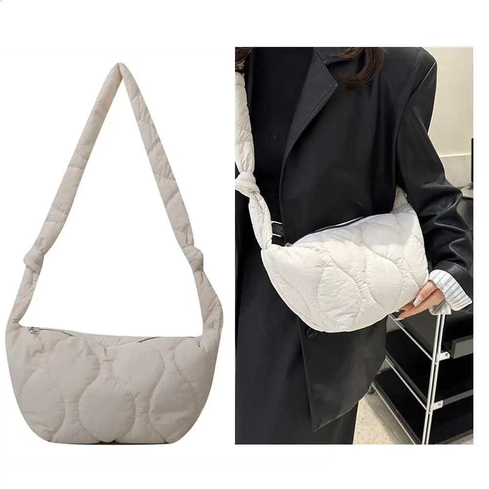 Female Pillow Shopper Bag Trendy Soft Down Cotton Underarm Solid Color Padded Tote Handbag Lightweight for Autumn and Winter 240821