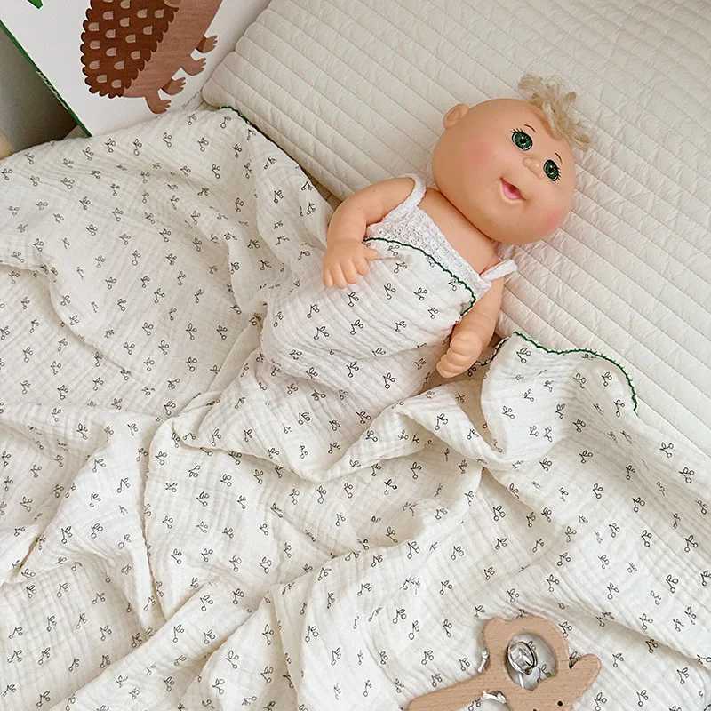 Baby Double-layer Gauze Blanket Thin Newborn Pure Cotton Childrens Blanket Summer Small Thin Blanket Baby Quilt Blanket Y240815