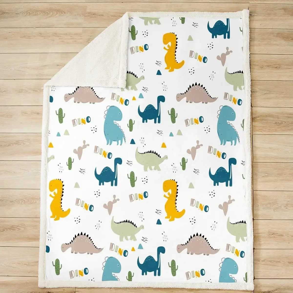 Cute Dinosaur Throw Blanket Cartoon Cactus Plants Bed Blanket for Kids Teens Boys Girls Room Decor Wild Animals Fleece Y240815