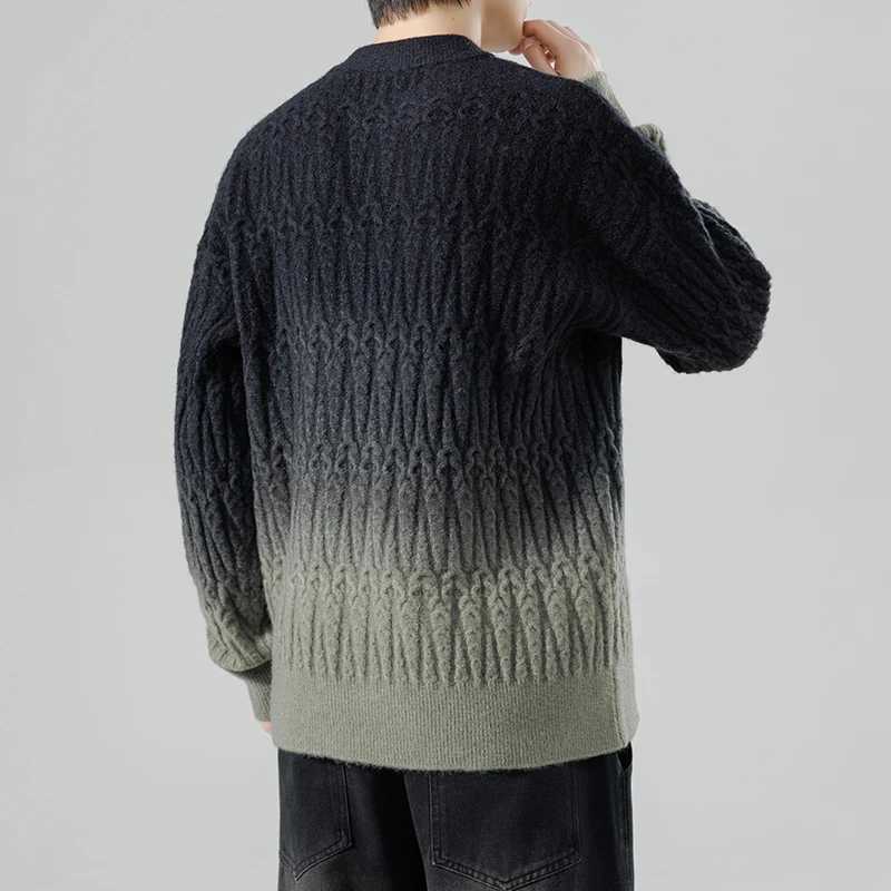 Mens New Autumn Winter Harajuku Sweater Mens Casual Loose Gradient Color Round Neck Knitted Pullover Street Hip Hop SweatshirtXJ240814