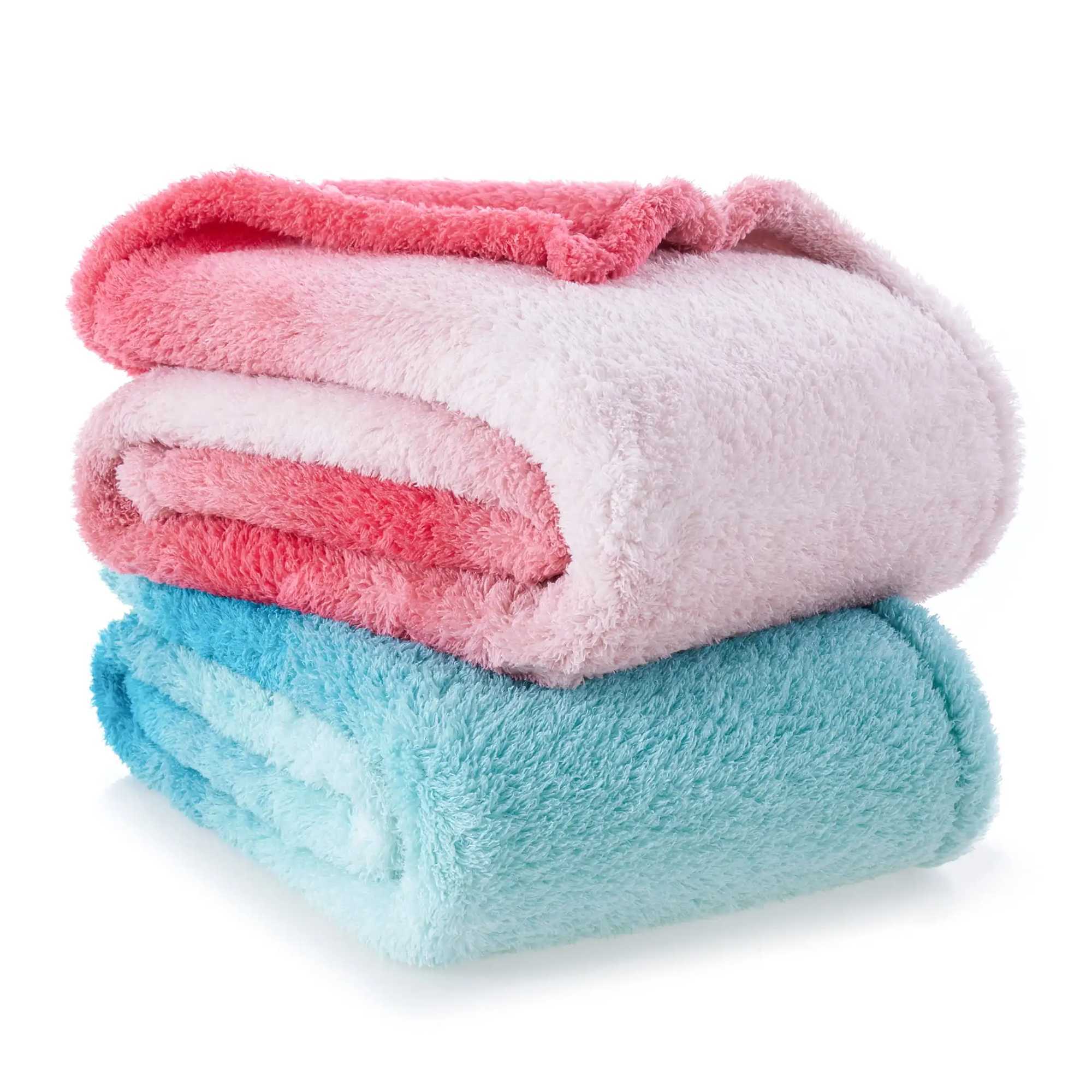 Cozy Plush Pink Ombre Throw Blanket Standard Throw Crafted with Plush High-pile Fibers 100% Polyester Durable and easy to care Y240815