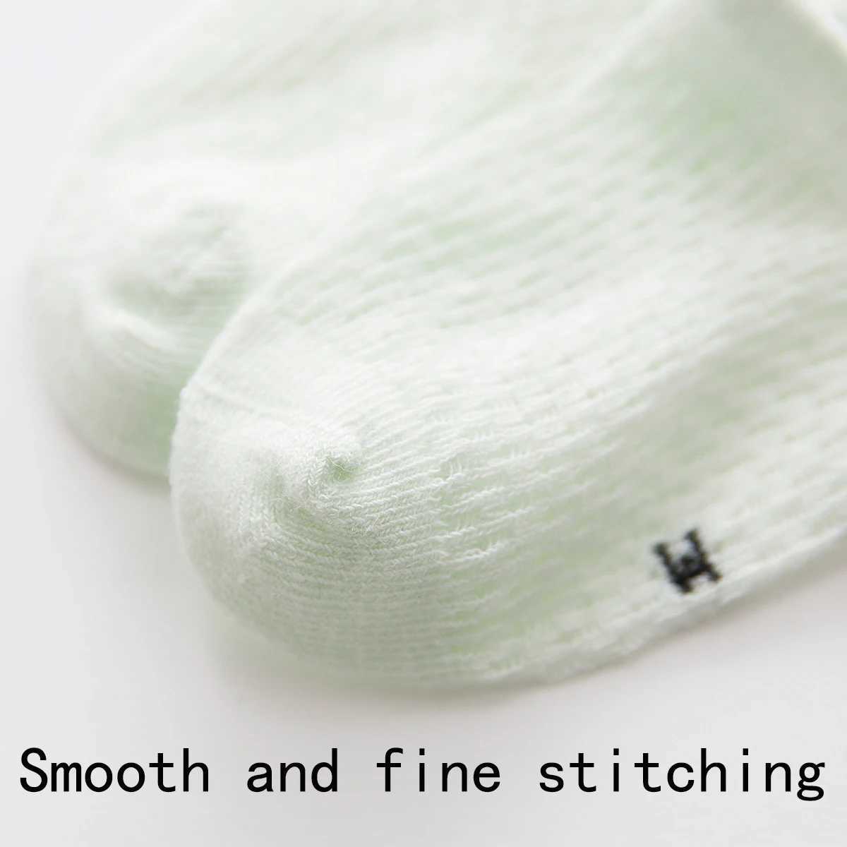 5 pairs of breathable and fashionable boat socks with mesh suitable for both boys and girls cotton blend for comfort casual and cute W240814