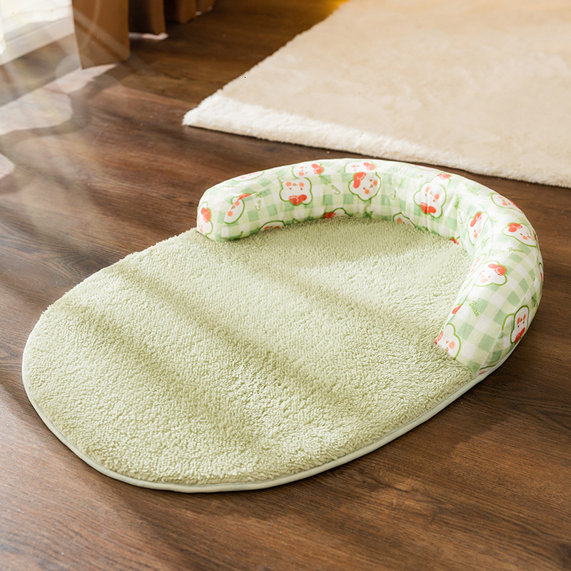 Pet Sofa Beds with Cozy Veet Mats - Seasonal Armrested Cat & Dog Houses for Winter Comfy