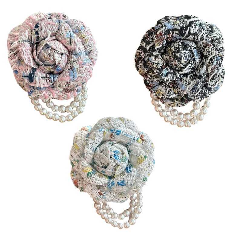 Elegant camellia brooch fashionable flower shaped brooch ethnic lapel brooch holiday gift W240815