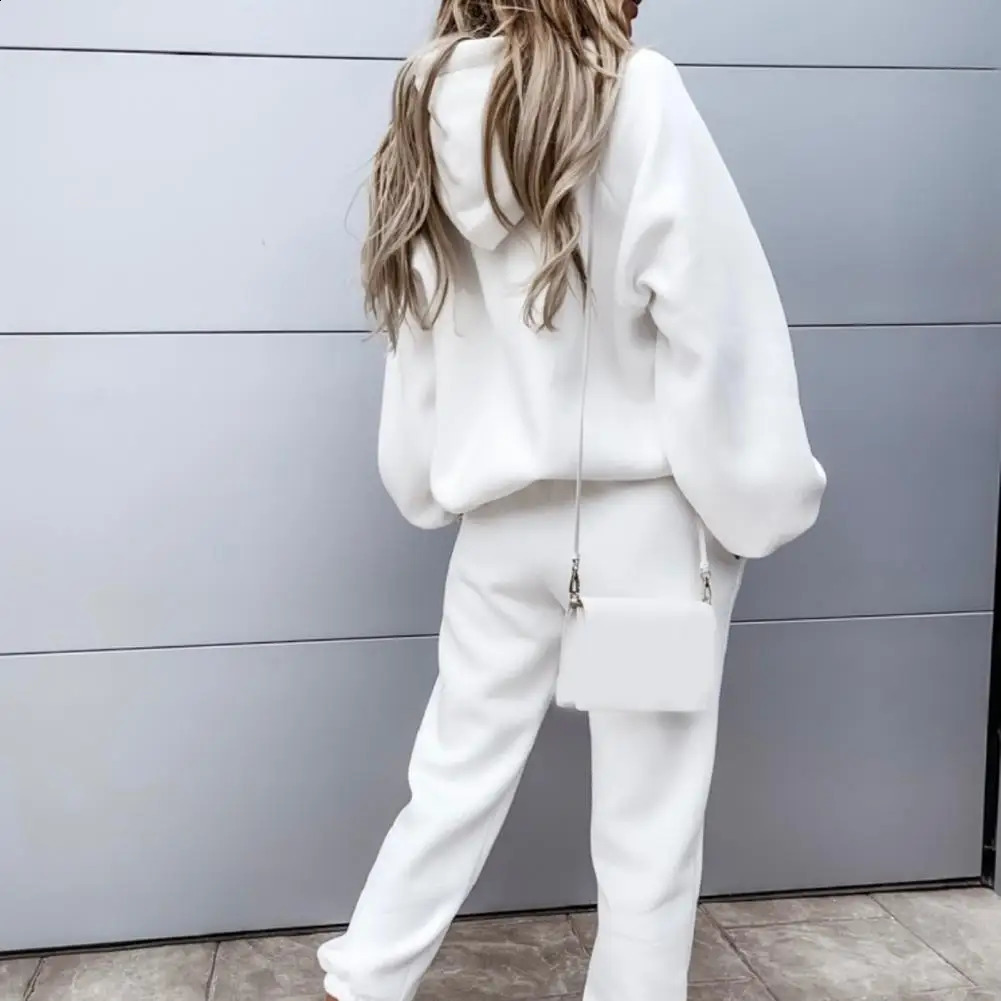 Solid color twopiece womens track and field suit autumn winter pants set hooded sweatshirt sports conjuntos de mujer 240809