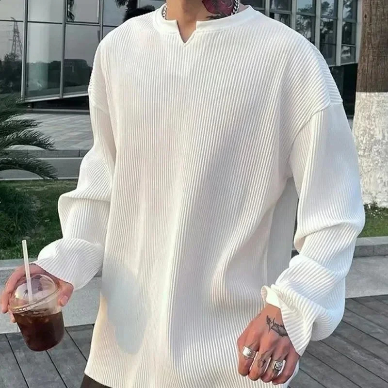White V-neck Pleated Stripe T-shirt for Men Large Size Silky Soft Long Sleeved T-shirt Summer Loose No Ironing Bottomed Shirt 240814