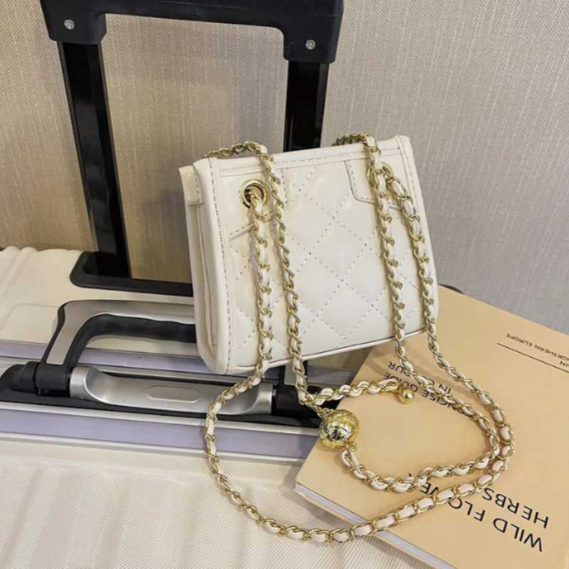 Girl cross body bag girl fashion diamond grid small square bag mini coin purse girl chain bag girl push bag girl bag W240906