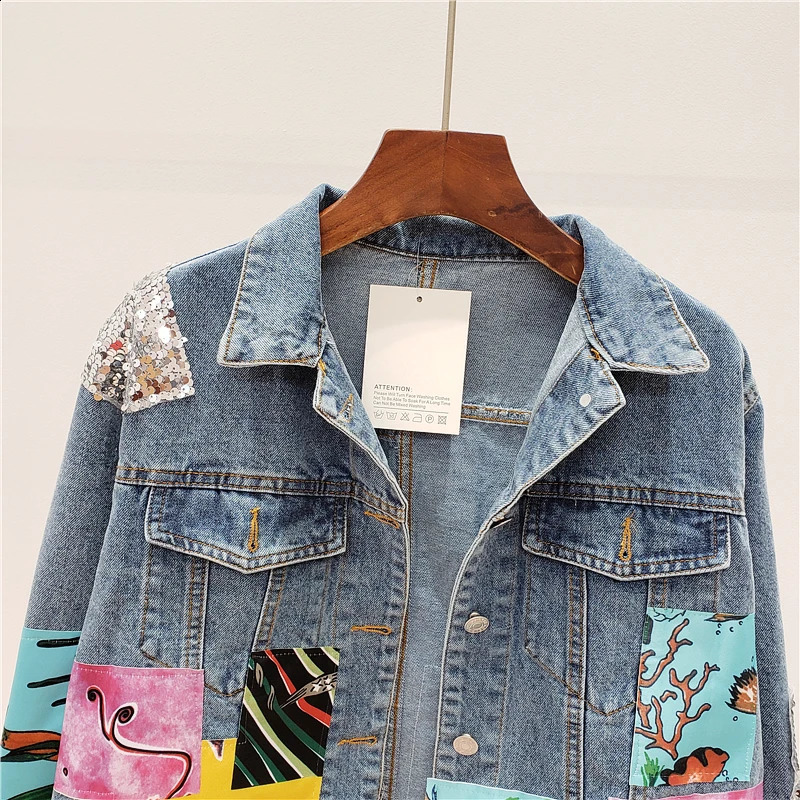 Autumn Women Denim Jacket Sequins Overcoat Patchwork Cartoon Jeans Jacket Casual Female Loose Coat Jeans Jacket Women 240814