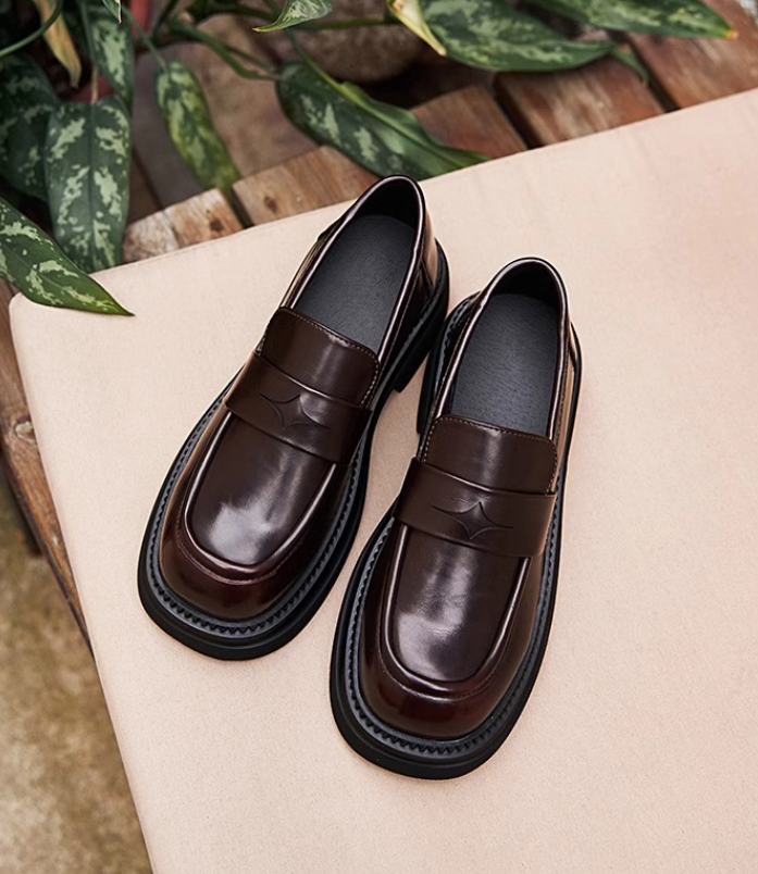 Women Shoes Leather Shoes Fashion Simple Style Lofter Shoes Black Free shipping