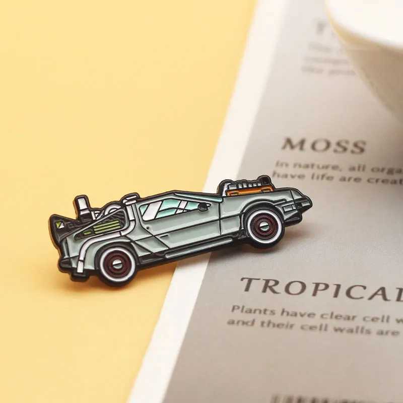Delorian Returns to the Future Anime Enamel Pin Car Collar Badge Manga Chest Women Fashion Jewelry Accessories Gifts W240815
