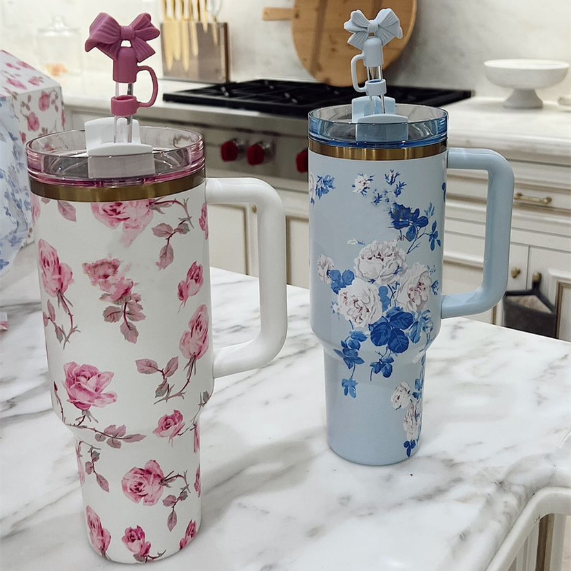USA WAREHOUSE 40 OZ Love shack fancy Floral Cups With Bow Cap Stainless Steel Tumblers with handle Lid and Straw Purple Stars Travel Car Mugs 40oz Water Bottles 0324