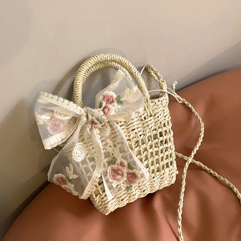 Straw Handmade Tote Summer Holiday Woven Female Bohemian Beach Travel Crossbdoy Bags Small Basket Handbag Purse Bolsa 240814