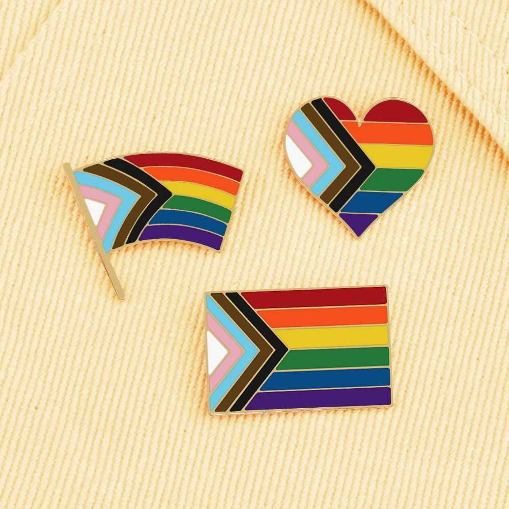 LGBTQ Customized Enamel Pin Proud Lesbian Gay Rainbow Flag Brooch Pansexual Asexual Bisexual Symbol Heart Badge Jewelry W240815