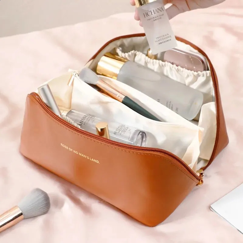 Large-Capacity Travel Cosmetic Bag Portable PU Makeup Pouch Women Waterproof Bathroom Wash Handbag Multi-functional Toiletry Kit 240815