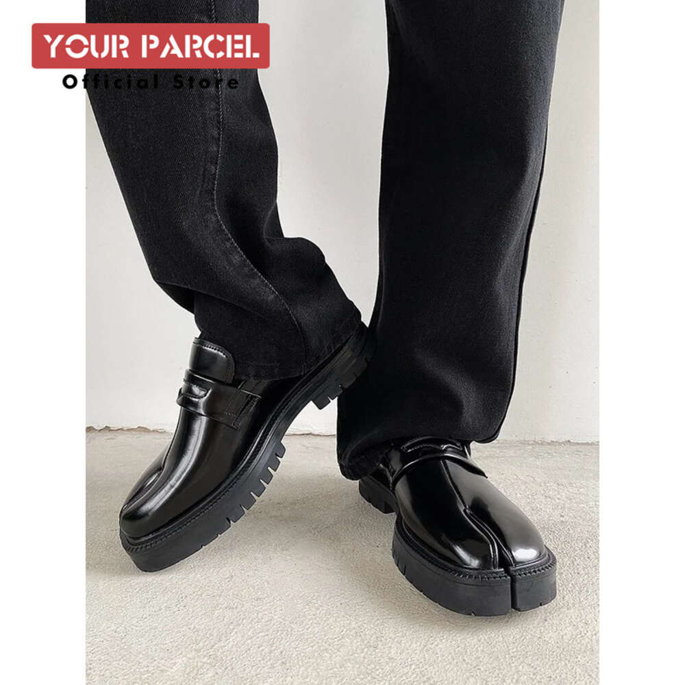 Split Toe Horseshoe For Men's Thick Sole Lefu Tabi Patent Korean Version Trend Casual Leather Shoes 241117