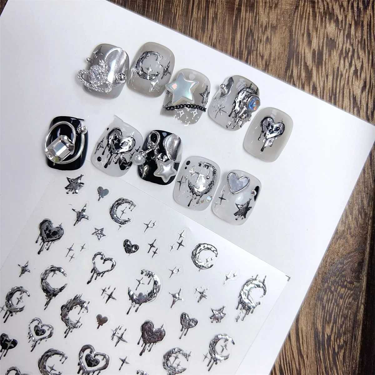 1pcs New 5D Bronzing Punk Heart Moon Nail Art Charms Gothic Star Adhesive Slider Press on Nail Decoration Decals Accessories DIYXJ240814