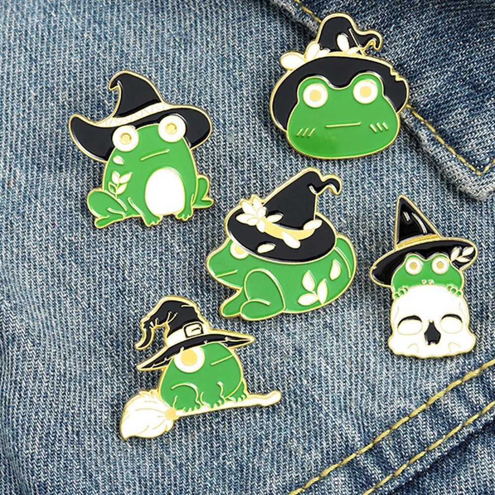 5 frog brooches impressive brooches clothing jewelry cartoon fashion version green decoration badge alloy W240815