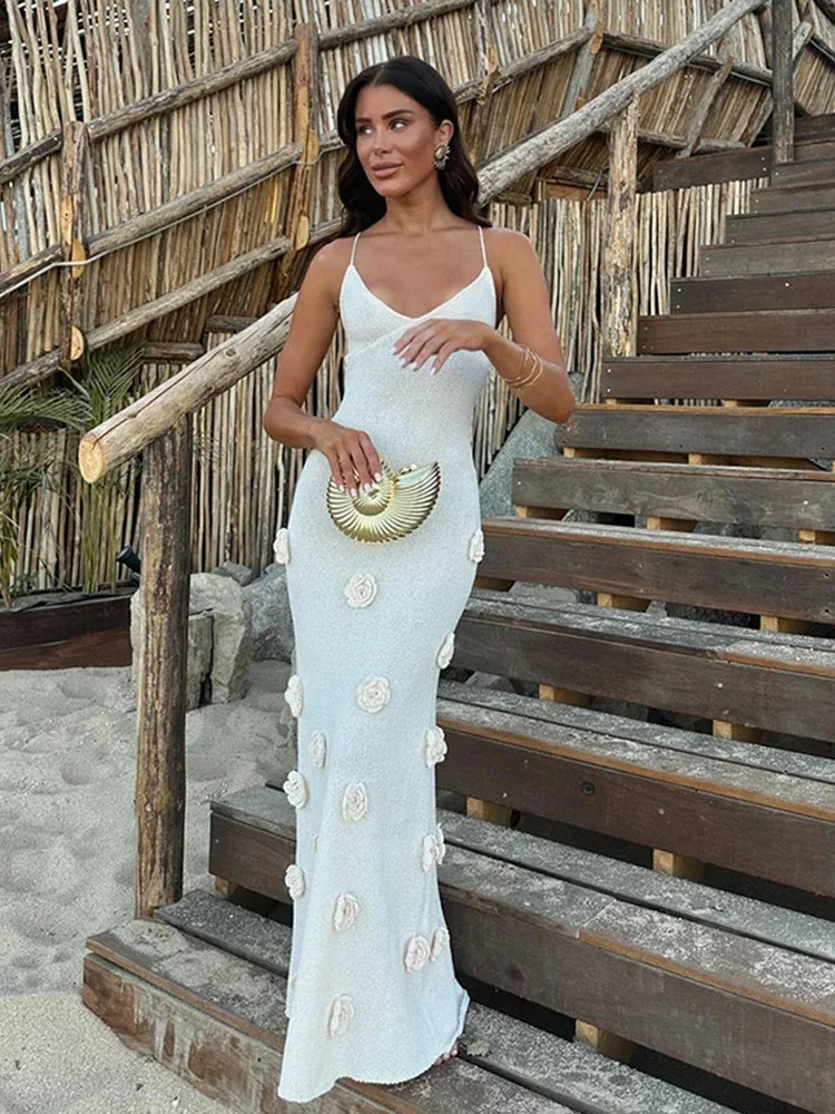 Elegant 3D Flower Knitted Long Dress Women Deep V-neck Spaghetti Strap Backless Sleeveless Beach Dresses 2024 Summer Lady Robes 240814