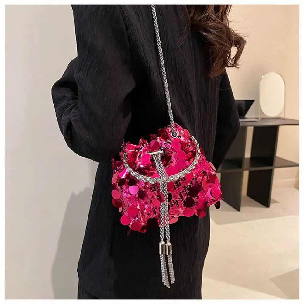 Fashion Women Sequin Shoulder Bag Mini Bucket Shiny Handbags Purses New Chain Crossbody Bags with Round Handle CL240815