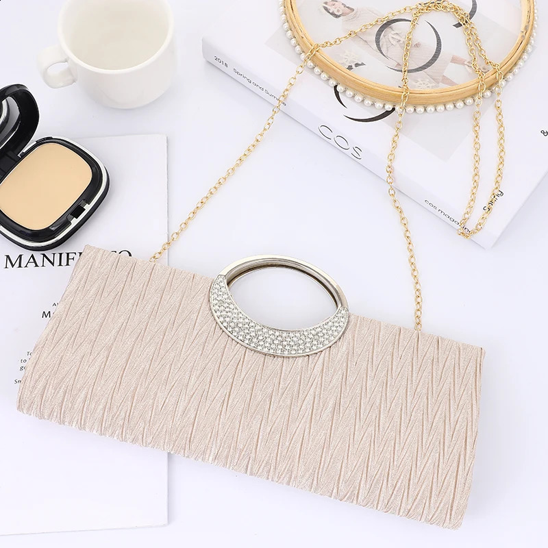 Crystal Handle Evening Dress Bag Wedding Party Storage Bag pleated Evening bag Womens one-shoulder clutch bag 240813