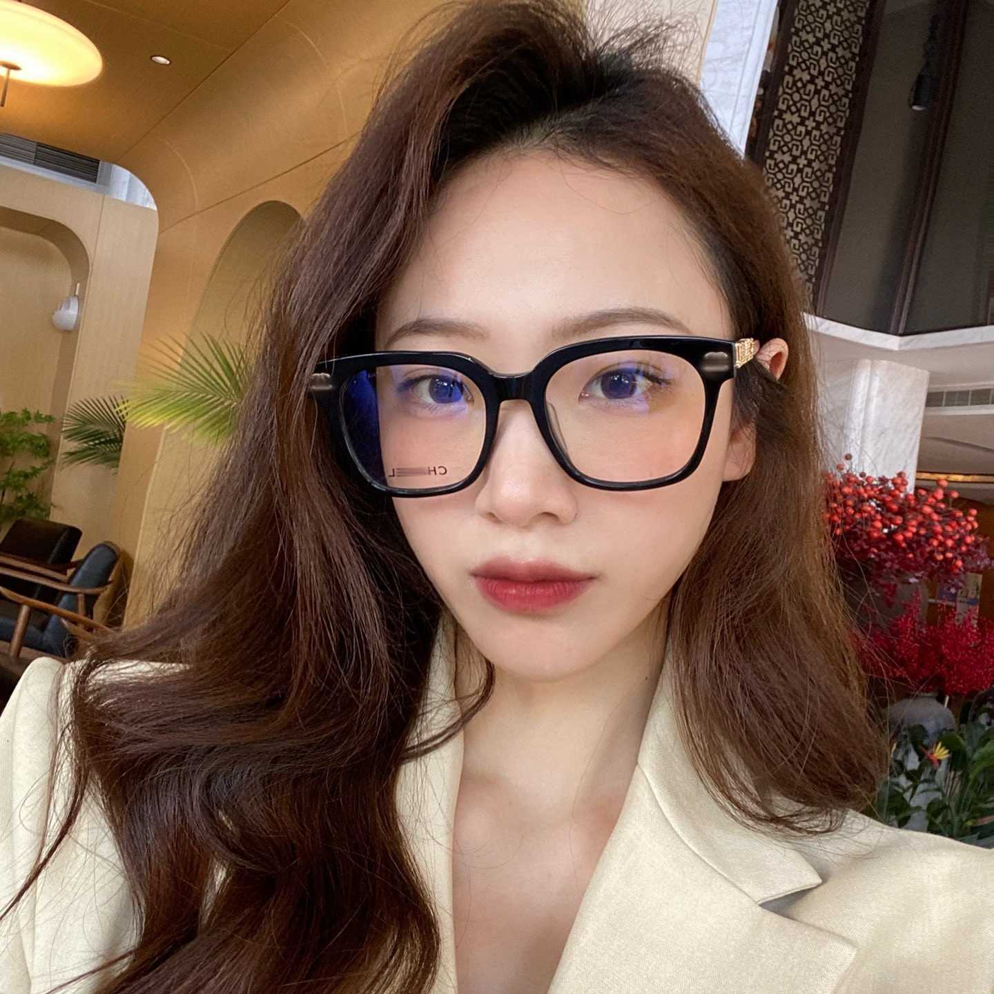 Designer CH fashion Top quality new CH0748 glasses frame with the same model of bare face large slimming effect flat lenses myopia logo and box