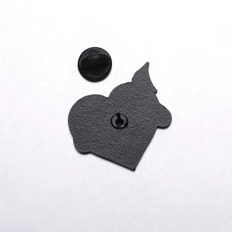 Halloween sexy buttocks enamel pin custom heart-shaped role-playing brooch lapel badge punk gothic jewelry gift direct shipping W240815