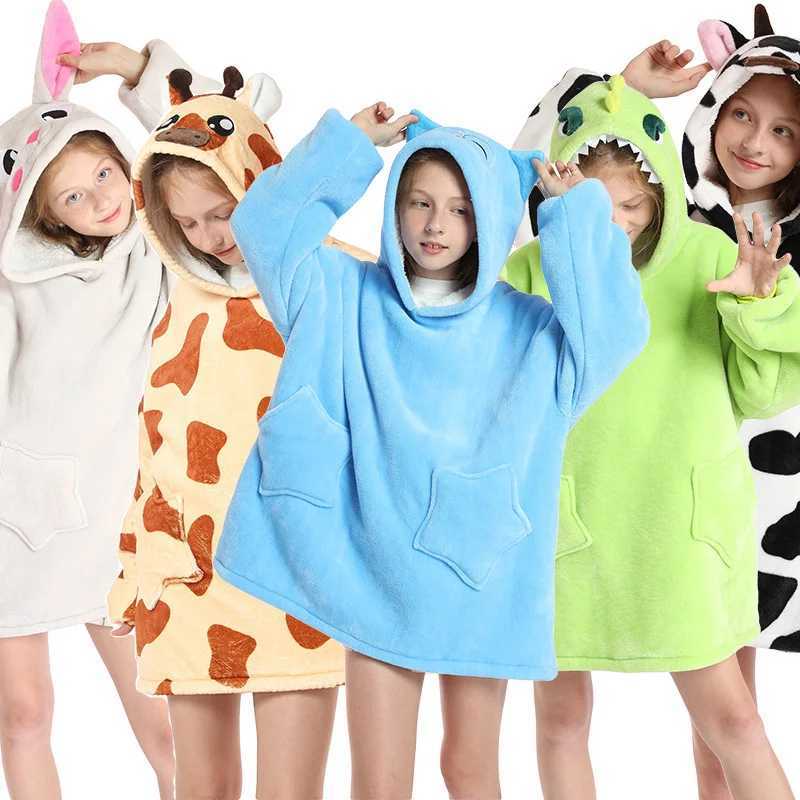 Winter Sherpa TV Blanket Kids Soft Plush Sweatshirt Hoodie Children Warm Flannel Hooded Animal Giant Blankets Pullover Pajamas Y240815